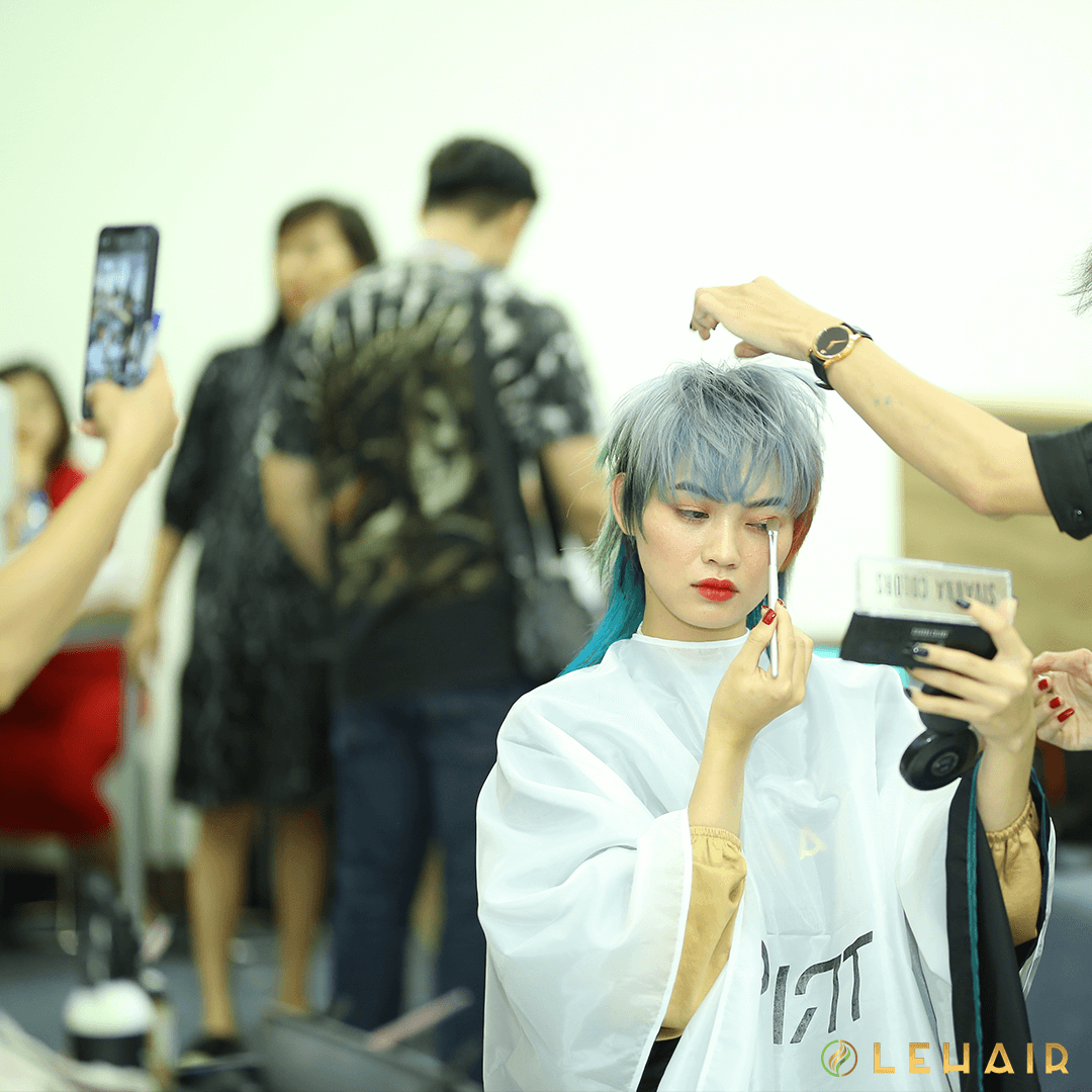 Khóa học dạy nhuộm tóc tẩy nâng cao 