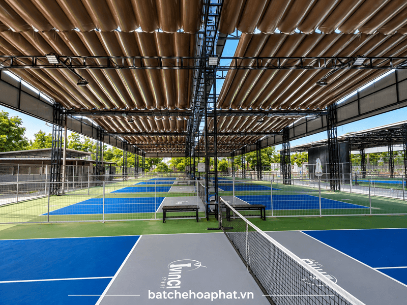 mai-bat-pvc-san-pickleball-hoan-thien
